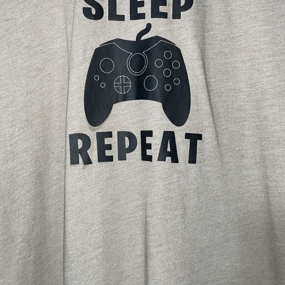 Eat sleep repeat T shirt - Picture 3 of 8